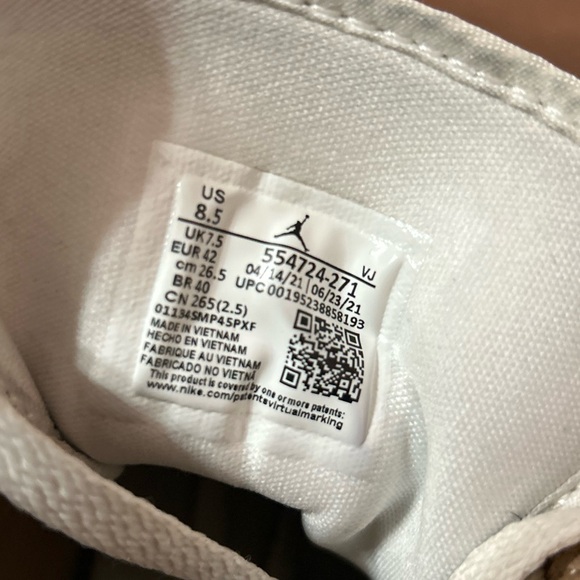 Jordan 1 Mid Tan Gum 554724-271 - Picture 2 of 4